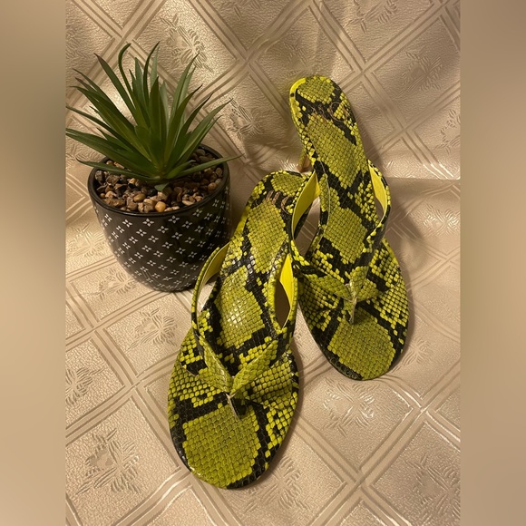 J. Lo sandals - Picture 7 of 7